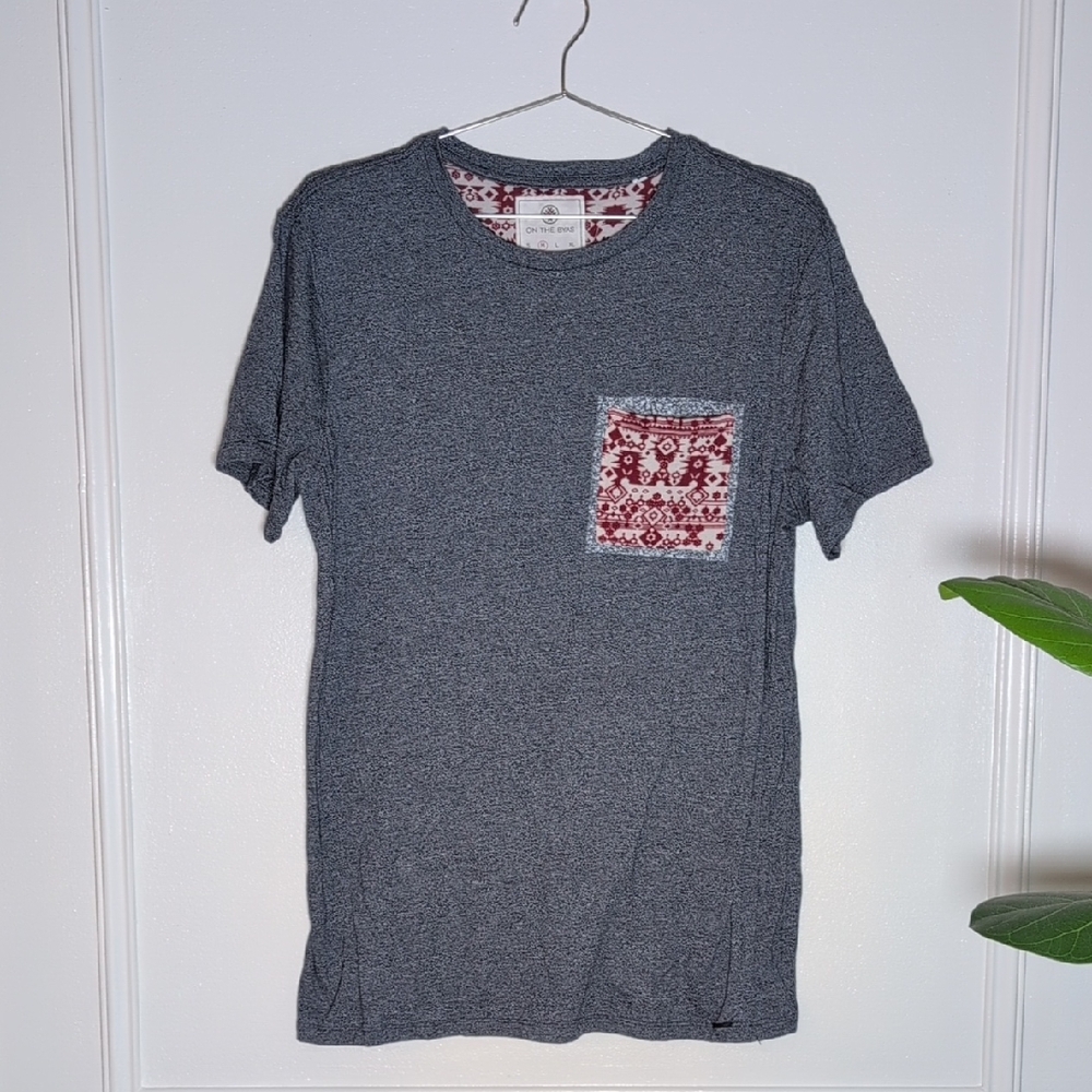 On the Byas Charcoal Tee with‎ Burgundy Patterned Pocket